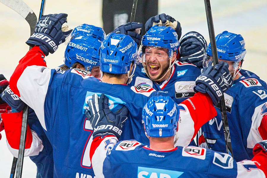 Mannheim jubelt ber den Finaleinzug.