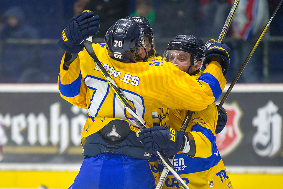 Die Tilburg Trappers kehren durch einen Auswrtssieg im Topspiel an die Tabellespitze zurck.