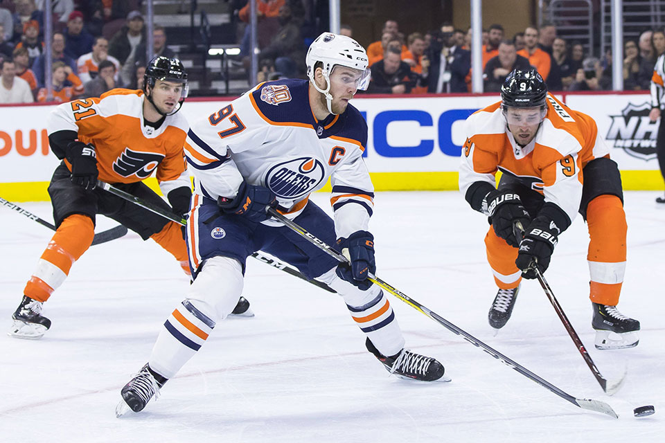 Edmontons Connor McDavid glnzte am Wochenende mit zwei Toren und einer Vorlage.