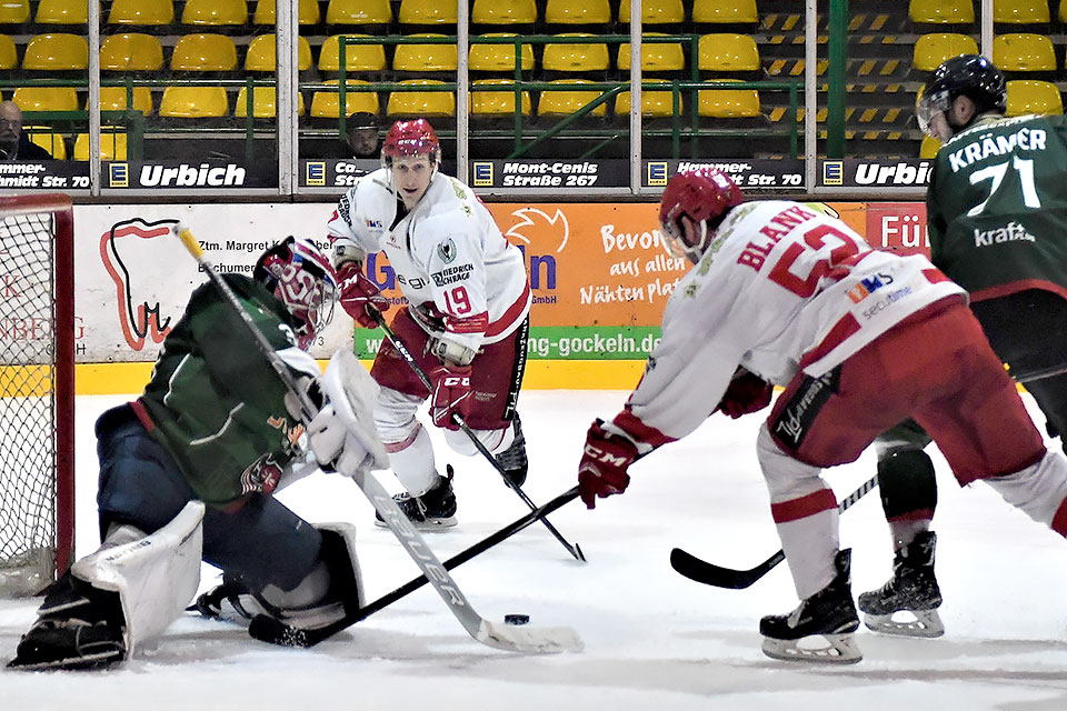 Spielszene Herner EV gegen Hannover Scorpions.