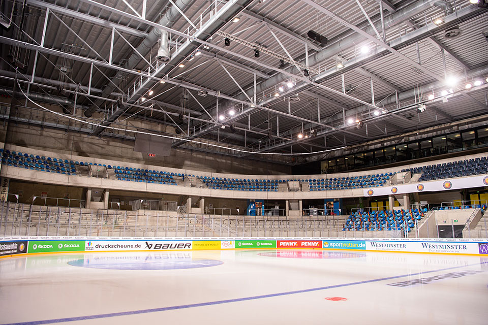 In Dresden erwarten die Eislwen Tabellenfhrer Landshut.