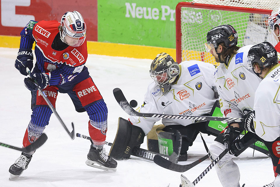 Spielszene Hannover Indians gegen Erfurt.