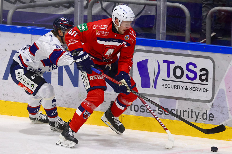 Spielszene Hannover Indians gegen Hammer Eisbären. Spielszene Hannover Indians gegen Hammer Eisbären.