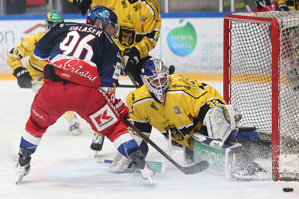 Spielszene Selb gegen Bad Tölz. Spielszene Selb gegen Bad Tölz.