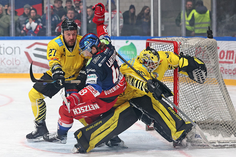 Spielszene Selb gegen Bayreuth. Spielszene Selb gegen Bayreuth.