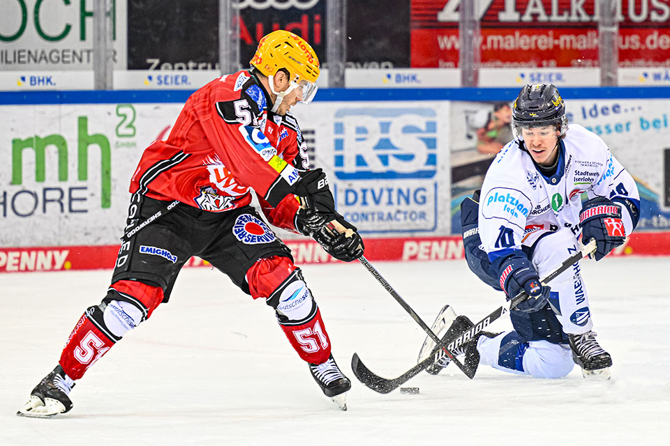 Spielszene Bremerhaven gegen Iserlohn. Spielszene Bremerhaven gegen Iserlohn.