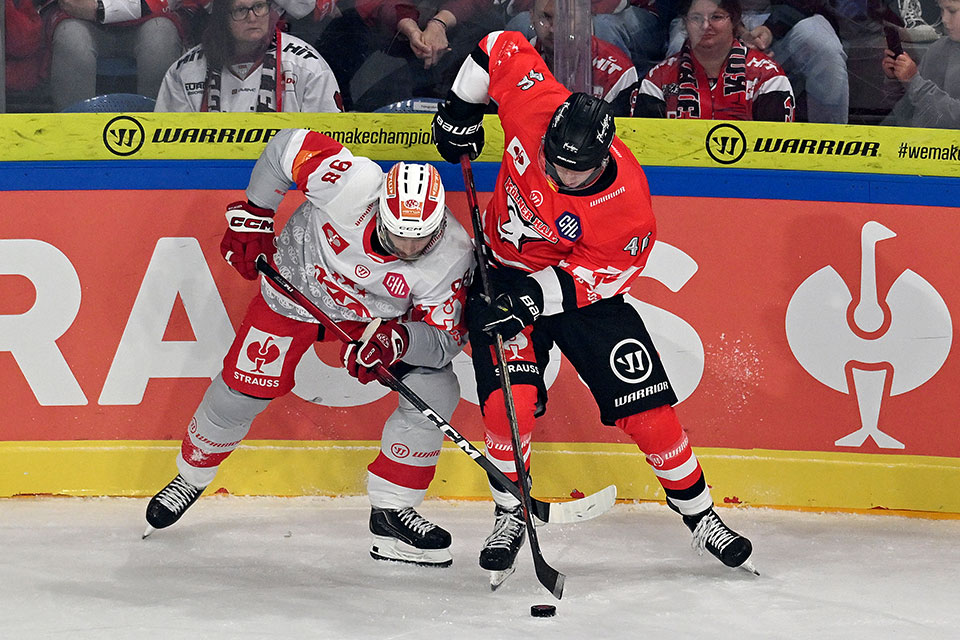 Spielszene Köln gegen Klagenfurt. Spielszene Köln gegen Klagenfurt.