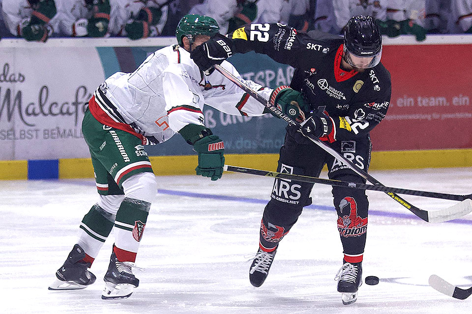 Spielszene Hannover Scorpions gegen Herne. Spielszene Hannover Scorpions gegen Herne.
